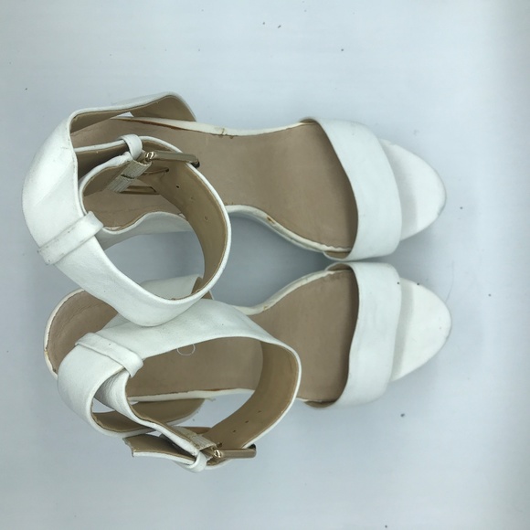 Aldo White High Heeled 5" Platforms size 8, ankle wrap straps - Picture 7 of 7